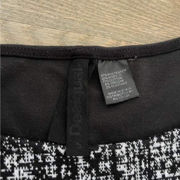 Desigual Women's Black Blue Heart Print Short Sleeve Sheath Dress Size small - Picture 7 of 9